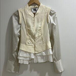 NWT RARE Zara ICONS Limited Edition Women’s Blouse S Romantic Button Down Cuffs